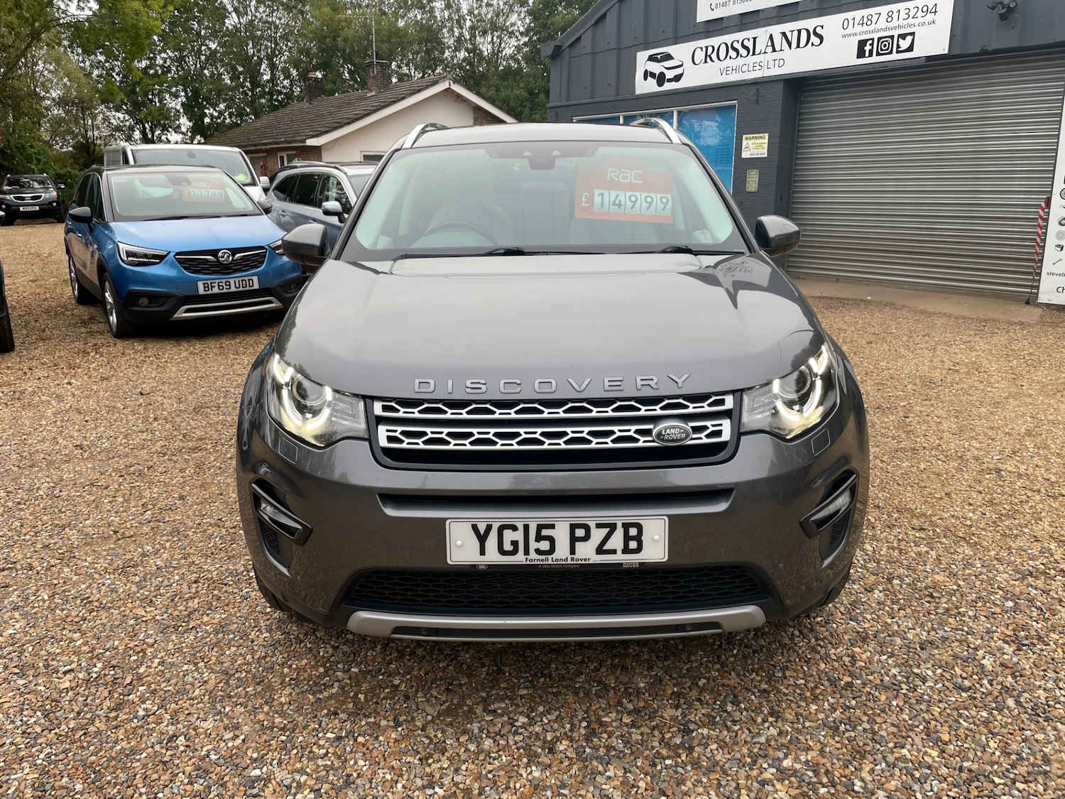 Used Land Rover Discovery Sport 2015 for sale - 76088477: Photo 2