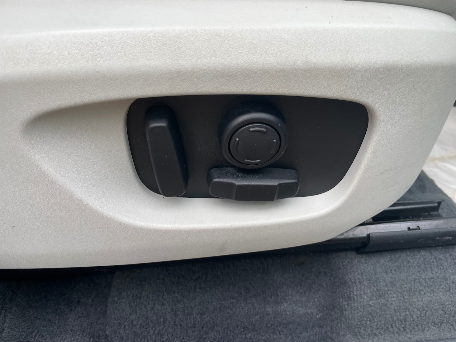Used Land Rover Discovery Sport 2015 for sale - 76088477: Photo 21