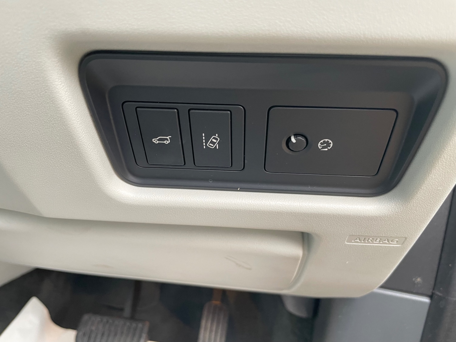 Used Land Rover Discovery Sport 2015 for sale - 76088477: Photo 22