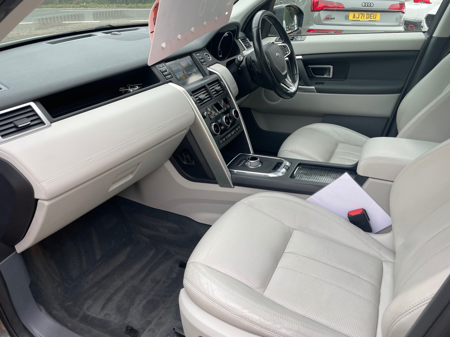 Used Land Rover Discovery Sport 2015 for sale - 76088477: Photo 7
