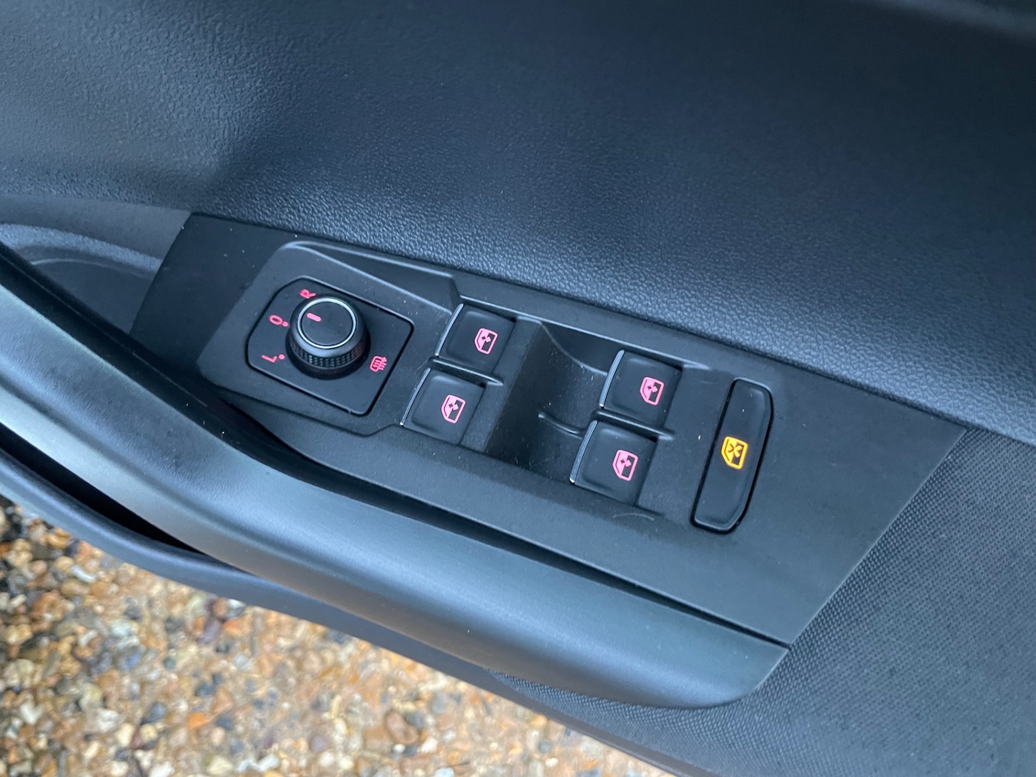 Used Volkswagen Polo 2018 for sale - 76858744: Photo 18