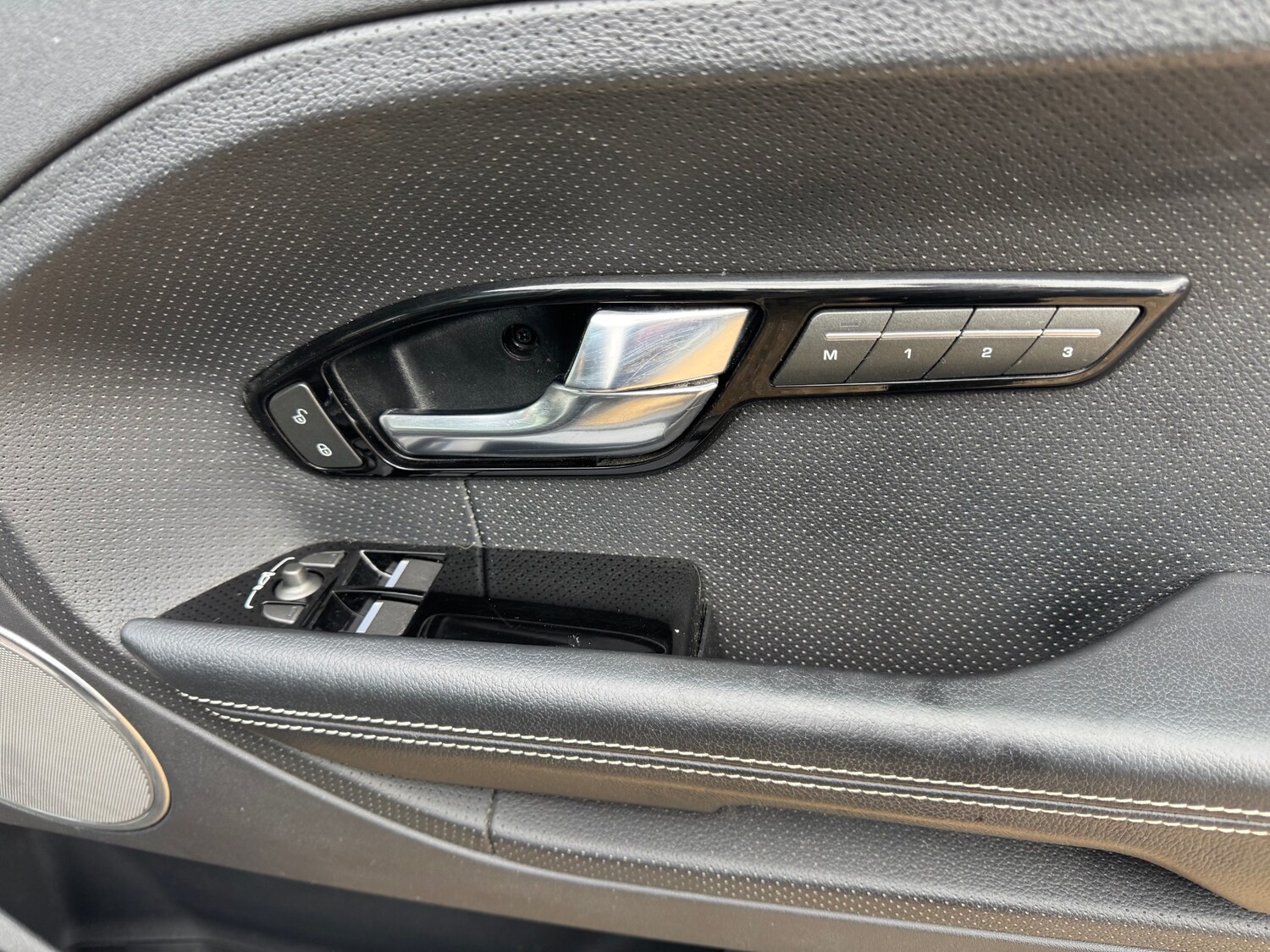 Used Land Rover Range Rover Evoque 2013 for sale - 77678921: Photo 16