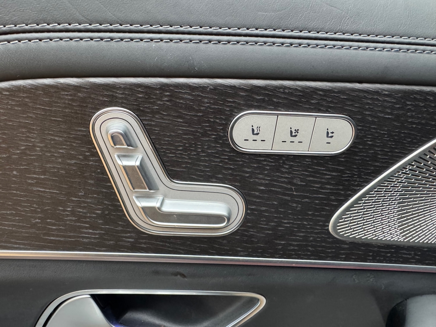 Used Mercedes-Benz GLS 2023 for sale - 77284102: Photo 13