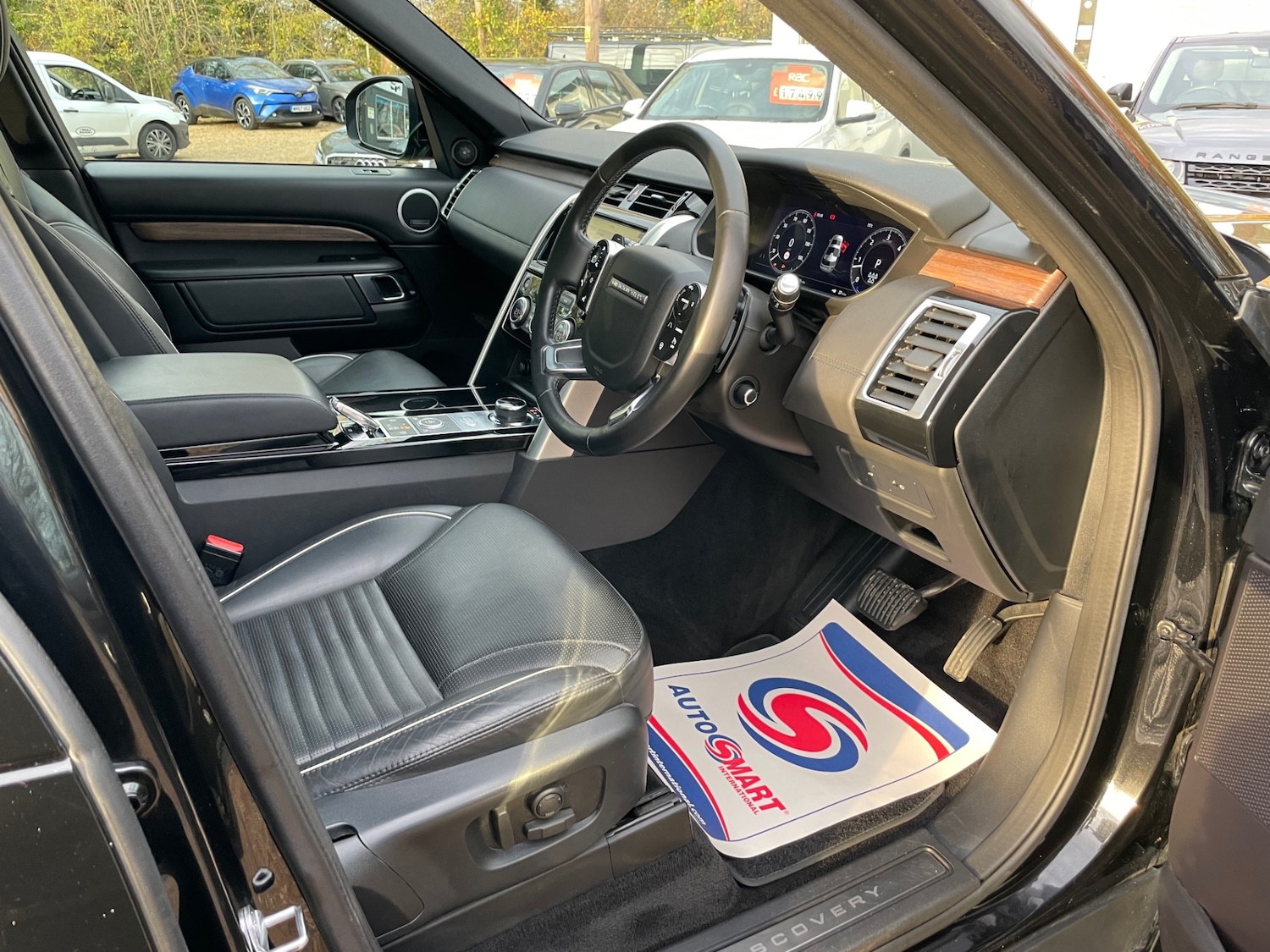 Used Land Rover Discovery 2018 for sale - 76480047: Photo 26