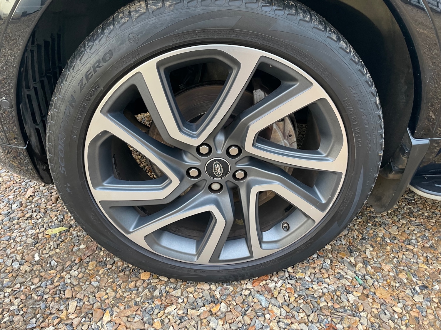 Used Land Rover Discovery 2018 for sale - 76480047: Photo 4