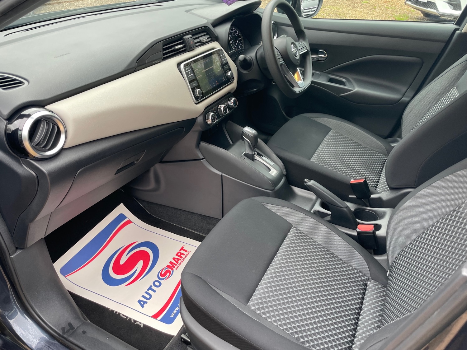 Used Nissan Micra 2021 for sale - 76237361: Photo 7