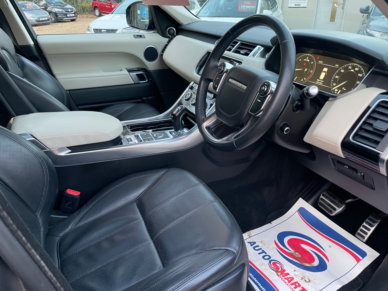 Used Land Rover Range Rover Sport 2015 for sale - 76588772: Photo 20