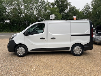 Used Vauxhall Vivaro 2015 for sale - 75097414: Photo