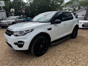 Used Land Rover Discovery Sport 2015 for sale - 78596876: Photo