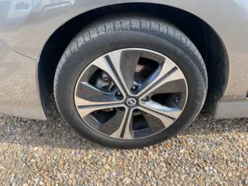 Used Nissan Leaf 2021 for sale - 74749286: Photo