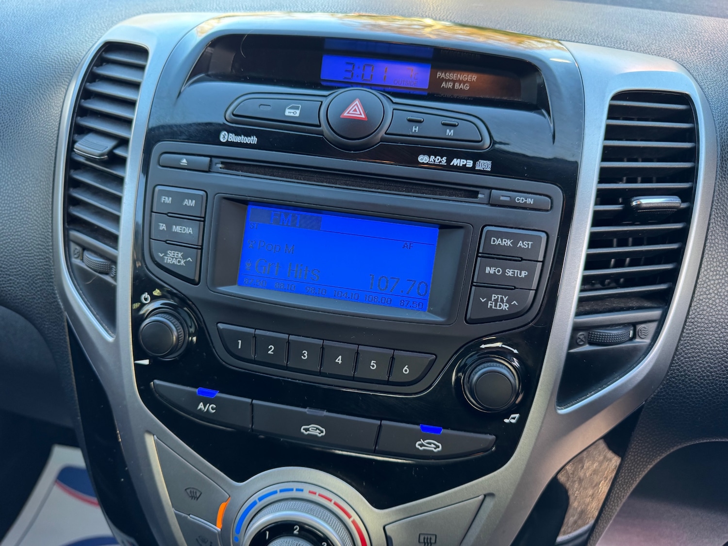 Used Hyundai Ix20 2012 for sale - 77352244: Photo 23