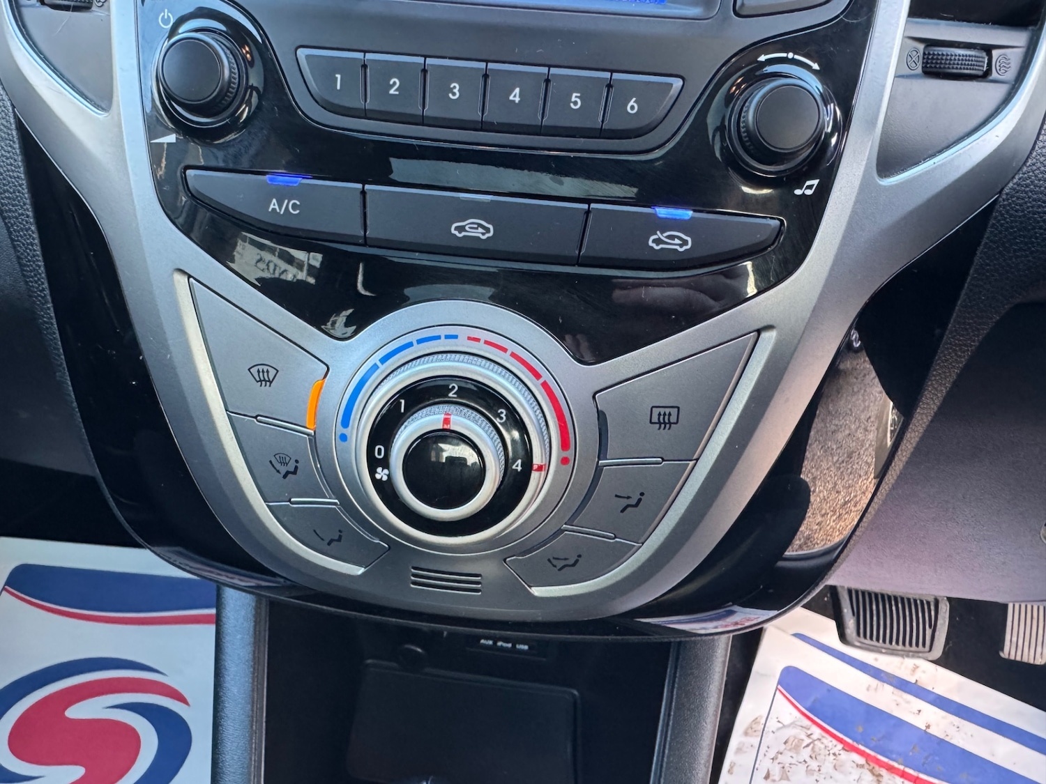 Used Hyundai Ix20 2012 for sale - 77352244: Photo 24