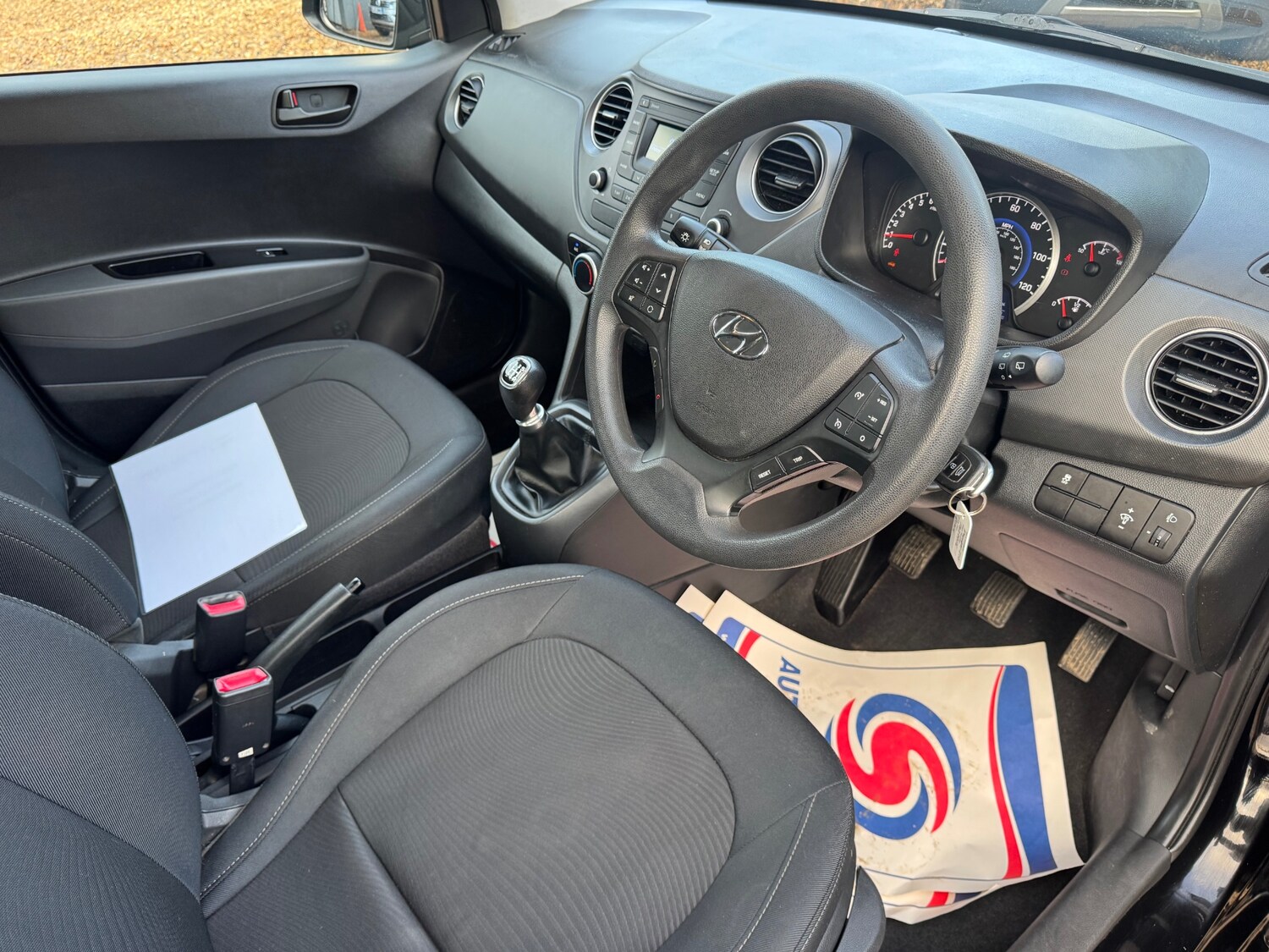 Used Hyundai i10 2017 for sale - 77519584: Photo 15