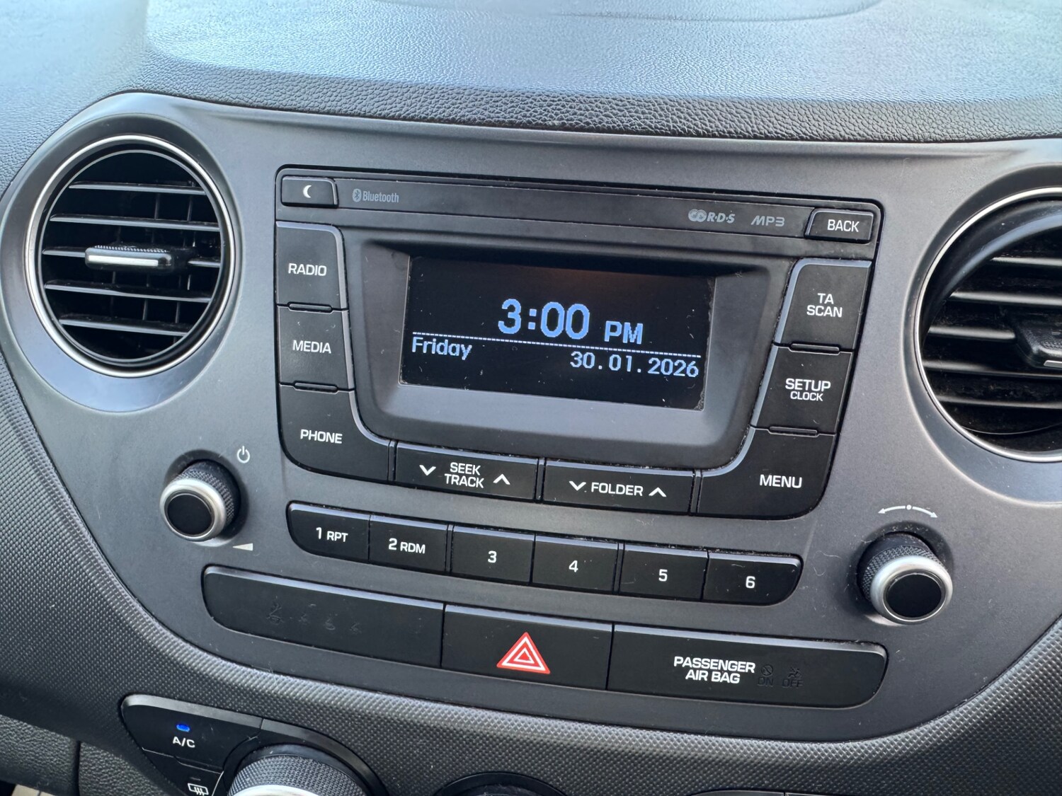 Used Hyundai i10 2017 for sale - 77519584: Photo 18