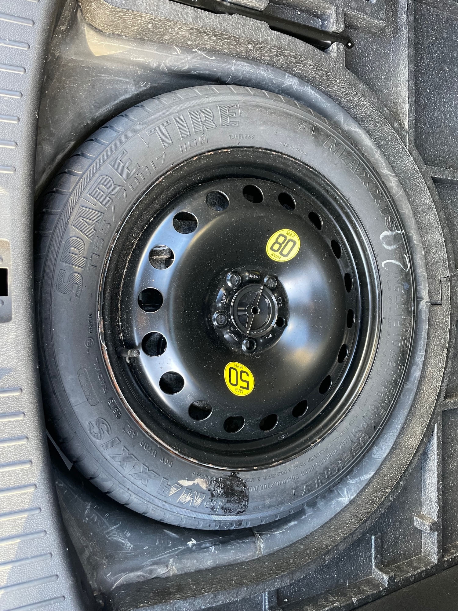 Used Ford Kuga 2015 for sale - 76735709: Photo 12