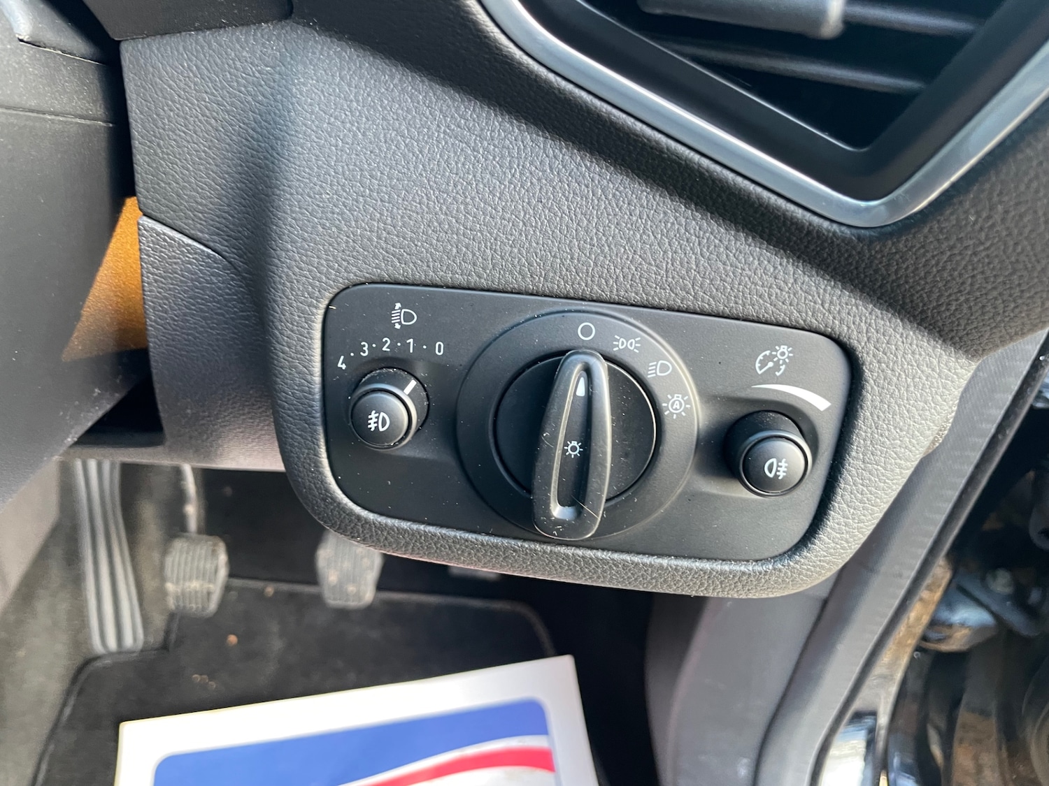 Used Ford Kuga 2015 for sale - 76735709: Photo 20