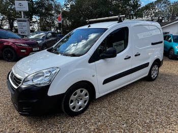 Used Peugeot Partner 2018 for sale - 79785910: Photo