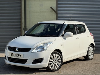 Used Suzuki Swift 2013 for sale - 79498027: Photo