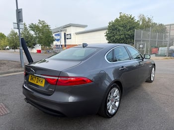 Used Jaguar XF 2017 for sale - 79860209: Photo