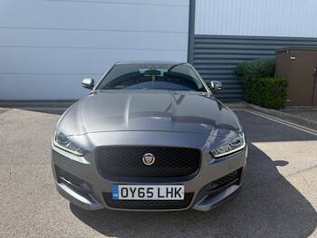 Used Jaguar XE 2015 for sale - 79794352: Photo