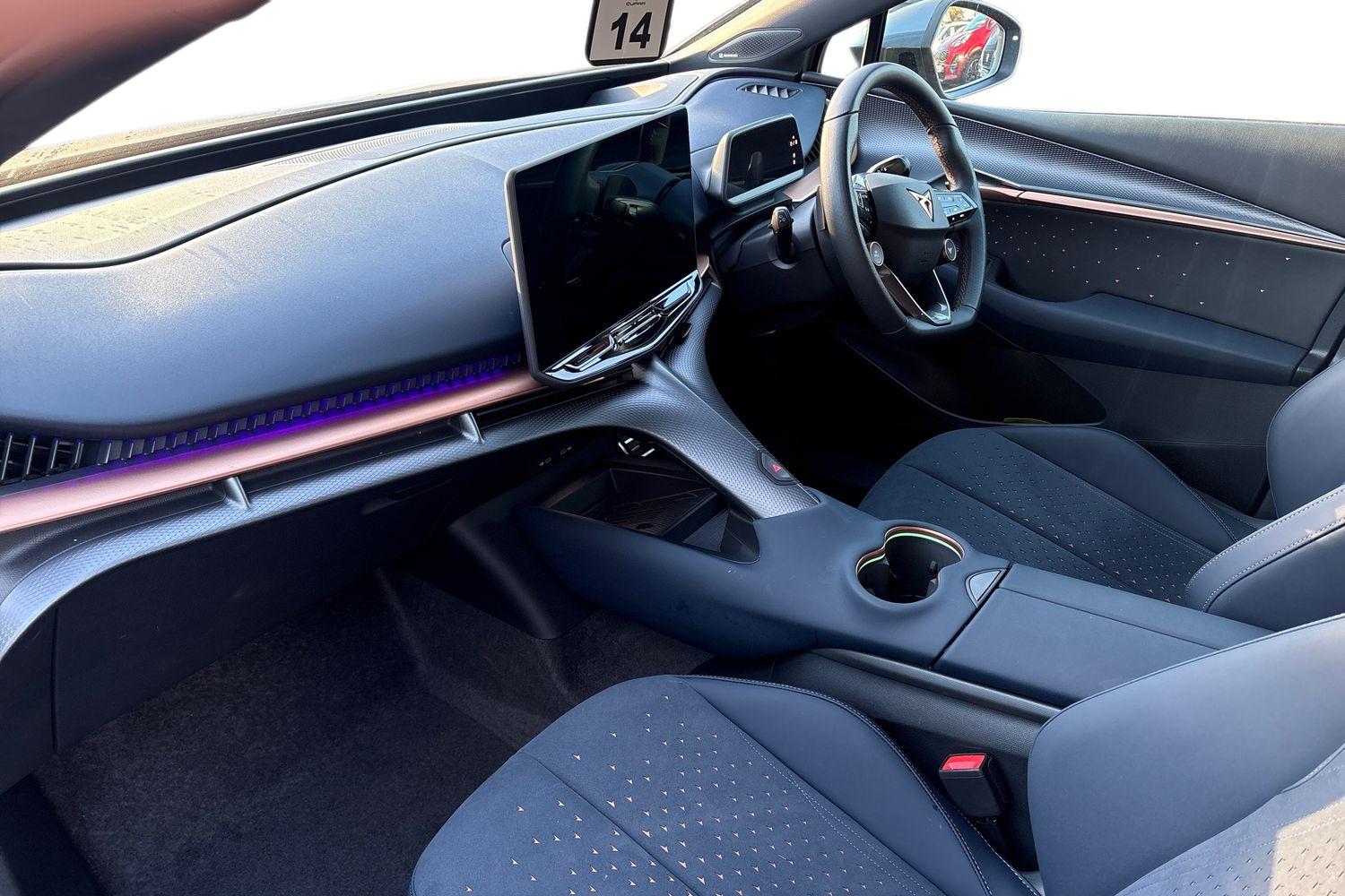 Used Cupra Tavascan 2025 for sale - 76927660: Photo 2