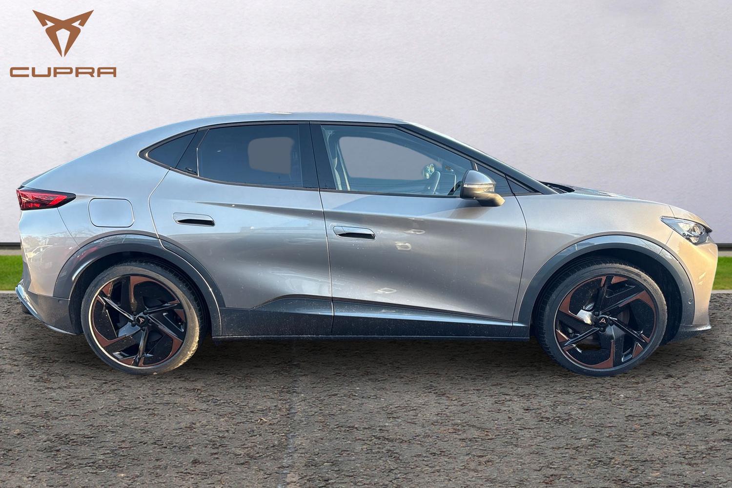 Used Cupra Tavascan 2025 for sale - 76927660: Photo 4