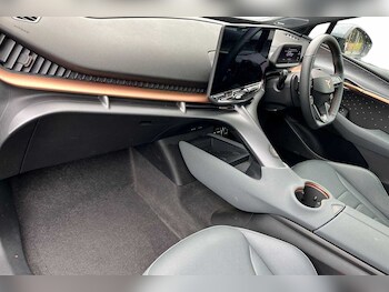 Used Cupra Tavascan 2024 for sale - 76677899: Photo