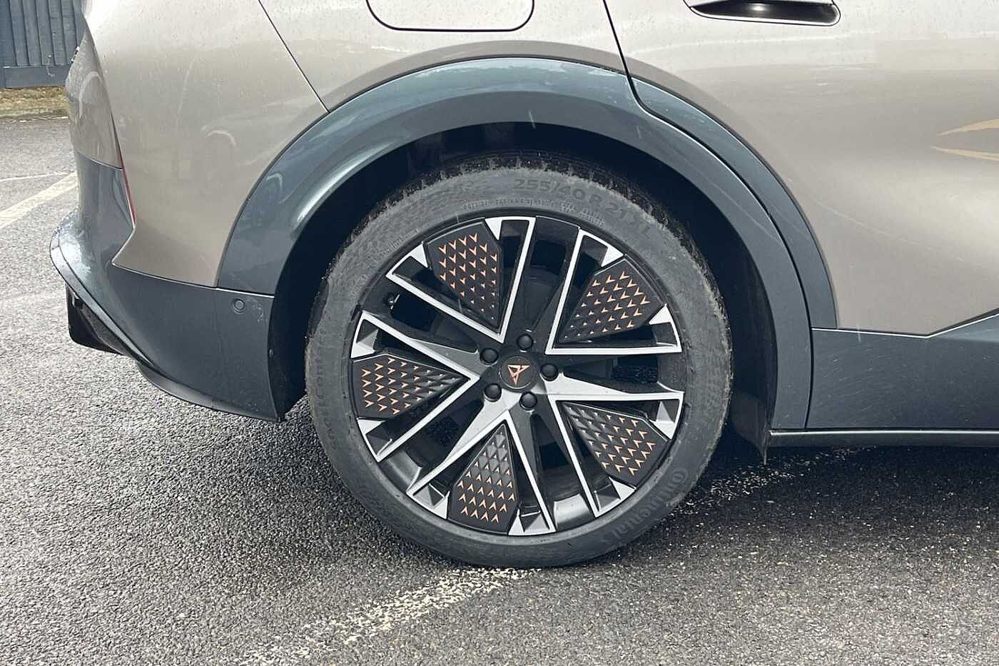 Used Cupra Tavascan 2024 for sale - 76677899: Photo 5