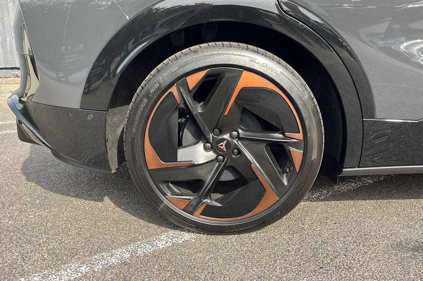 Used Cupra Tavascan 2025 for sale - 76679866: Photo 5