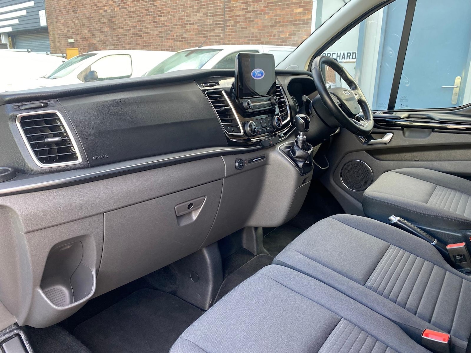 Used Ford Tourneo Custom 2020 for sale - 77225328: Photo 17