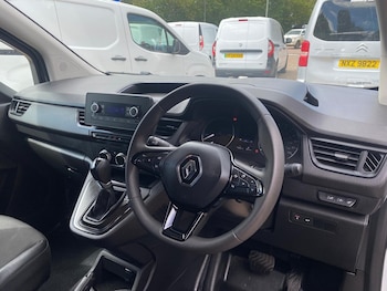 Used Renault Kangoo 2024 for sale - 79402173: Photo
