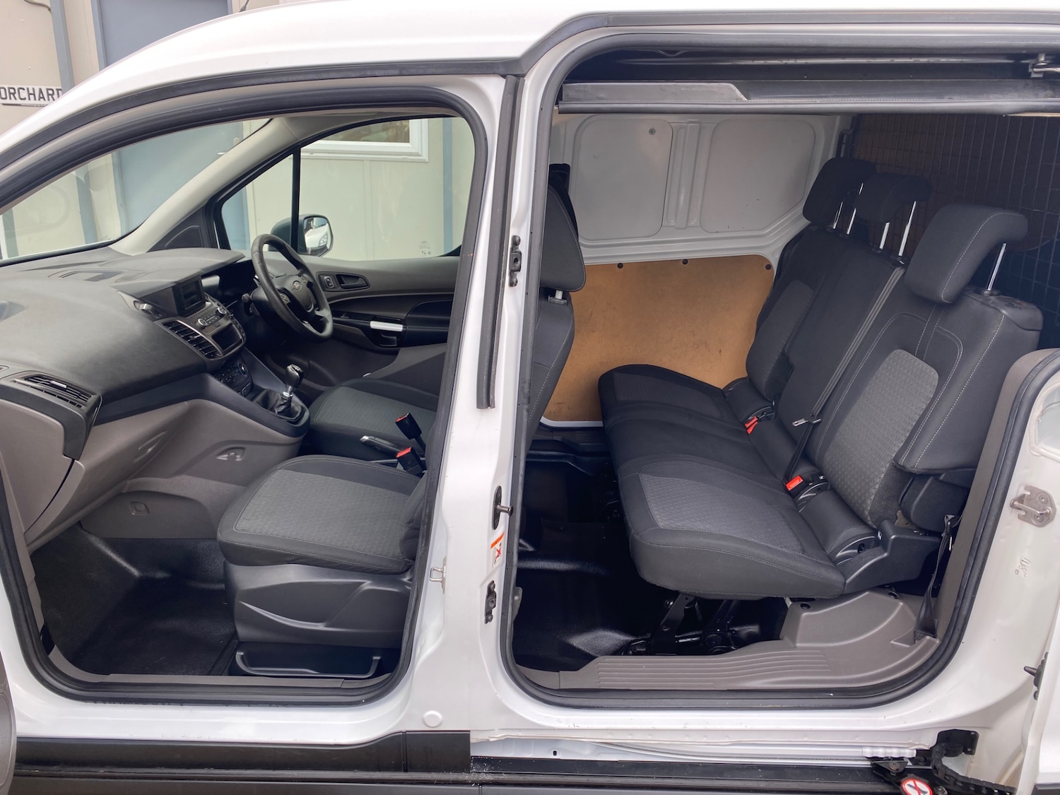 Used Ford Transit Connect 2021 for sale - 76638418: Photo 4