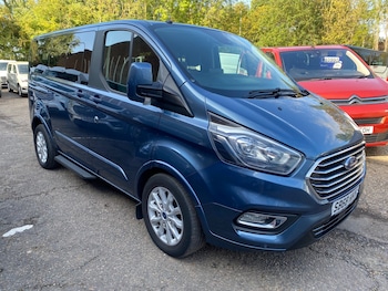 Used Ford Tourneo Custom 2019 for sale - 79611955: Photo