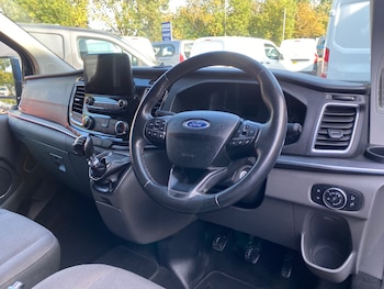 Used Ford Tourneo Custom 2019 for sale - 79611955: Photo