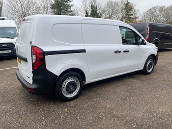 Used Renault Kangoo 2024 for sale - 76515148: Photo