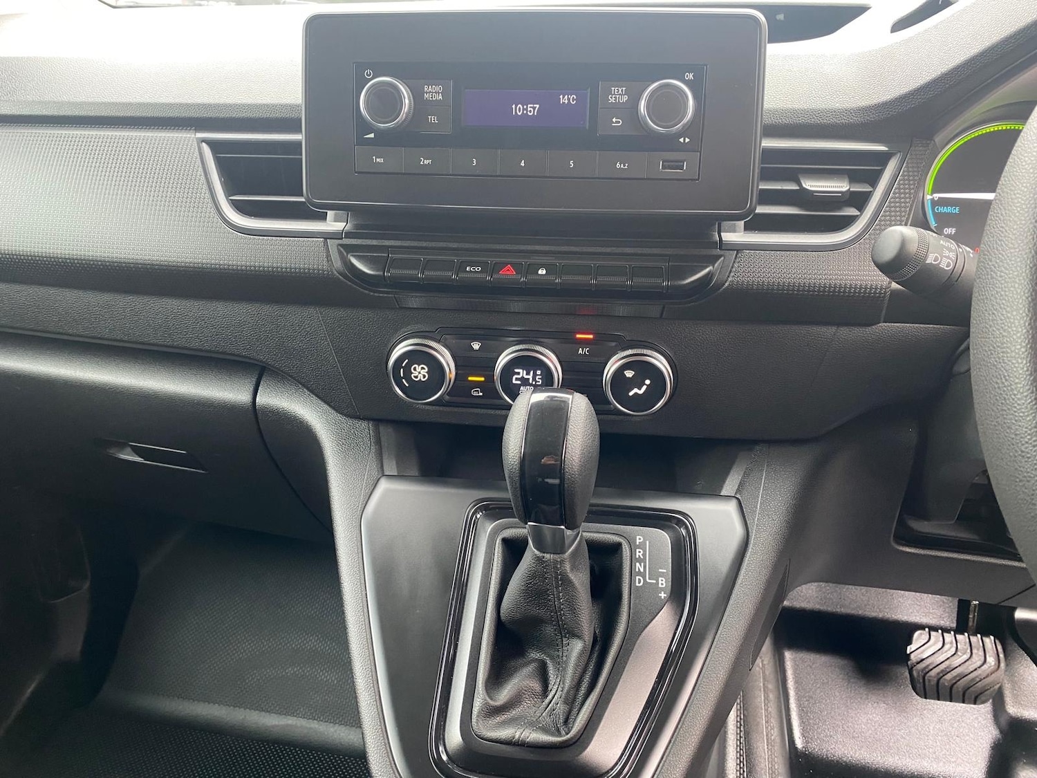 Used Renault Kangoo 2024 for sale - 76515148: Photo 8