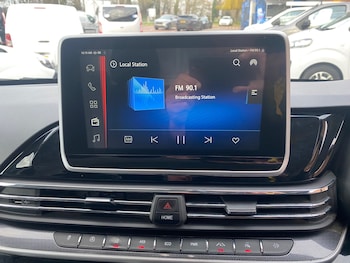 Used Maxus Deliver 9 2024 for sale - 76859892: Photo