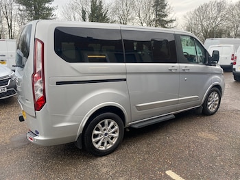 Used Ford Tourneo Custom 2018 for sale - 77283405: Photo
