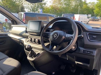 Used Renault Trafic 2023 for sale - 78488611: Photo