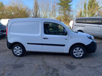 Used Renault Kangoo 2020 for sale - 76565577: Photo