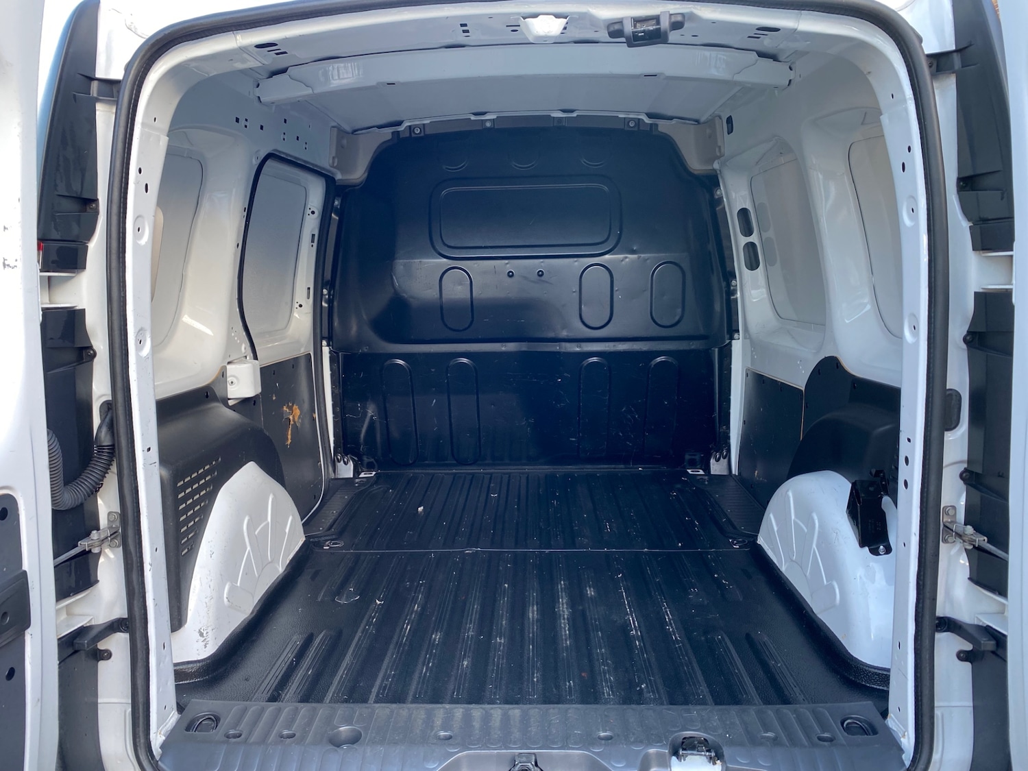 Used Renault Kangoo 2020 for sale - 76565577: Photo 7