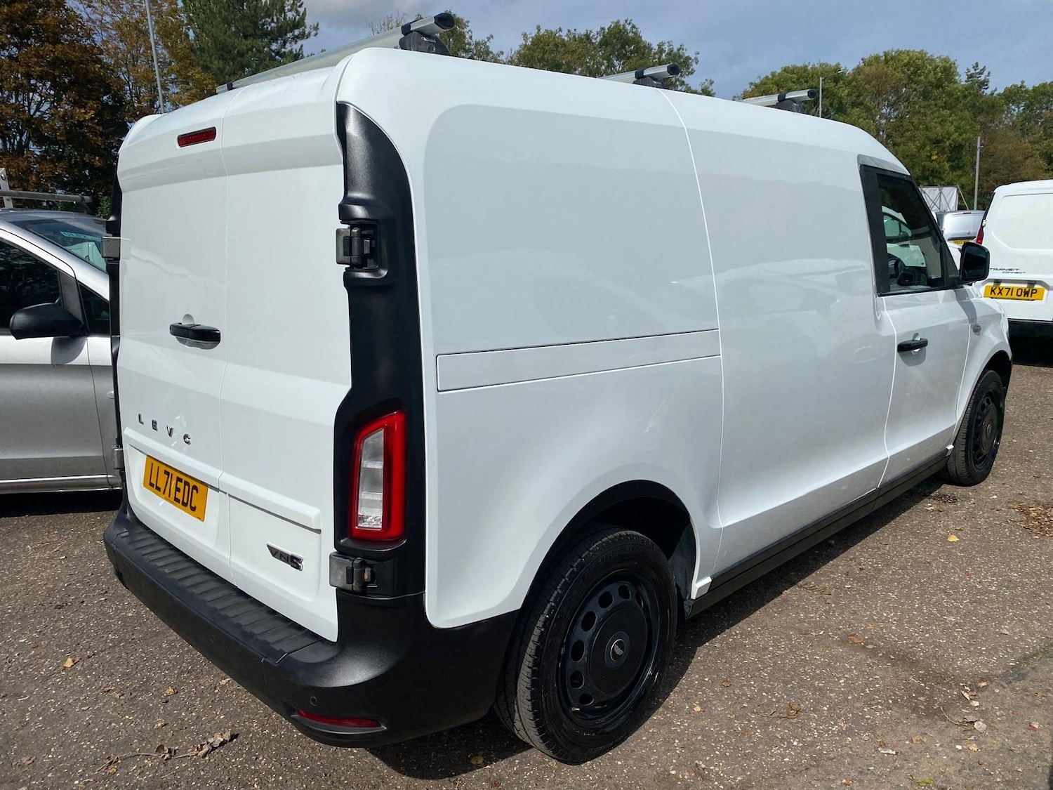 Used LEVC VN5 2021 for sale - 76262712: Photo 2