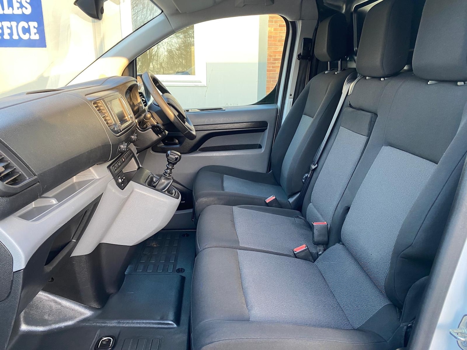 Used Peugeot Expert 2023 for sale - 77855871: Photo 10