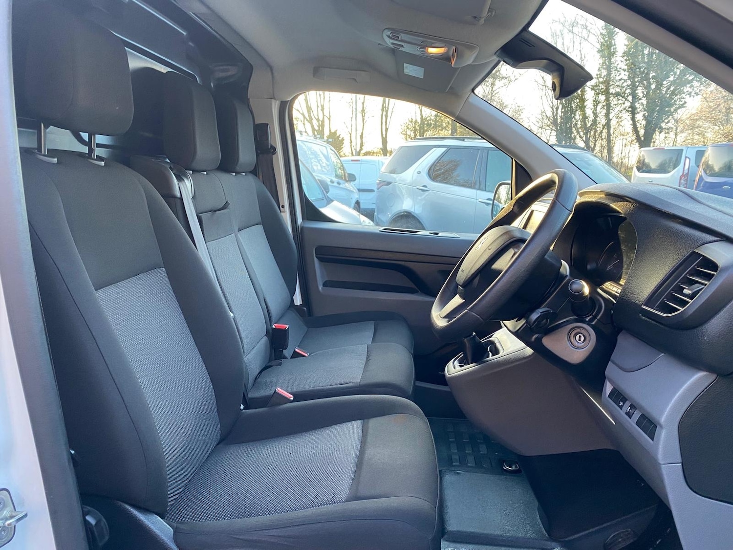 Used Peugeot Expert 2023 for sale - 77855871: Photo 9