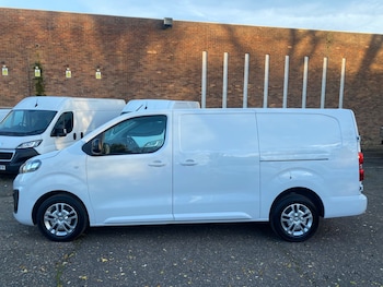Used Vauxhall Vivaro 2022 for sale - 76477387: Photo
