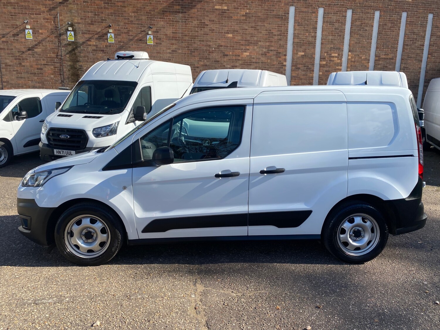Used Ford Transit Connect 2022 for sale - 76102436: Photo 2