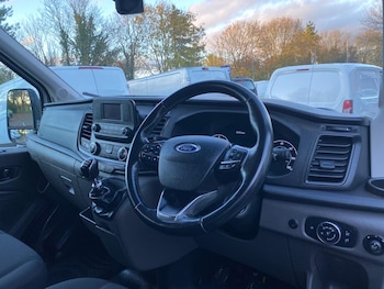 Used Ford Transit 2022 for sale - 76437530: Photo