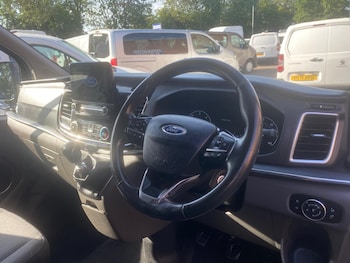 Used Ford Tourneo Custom 2019 for sale - 78748295: Photo