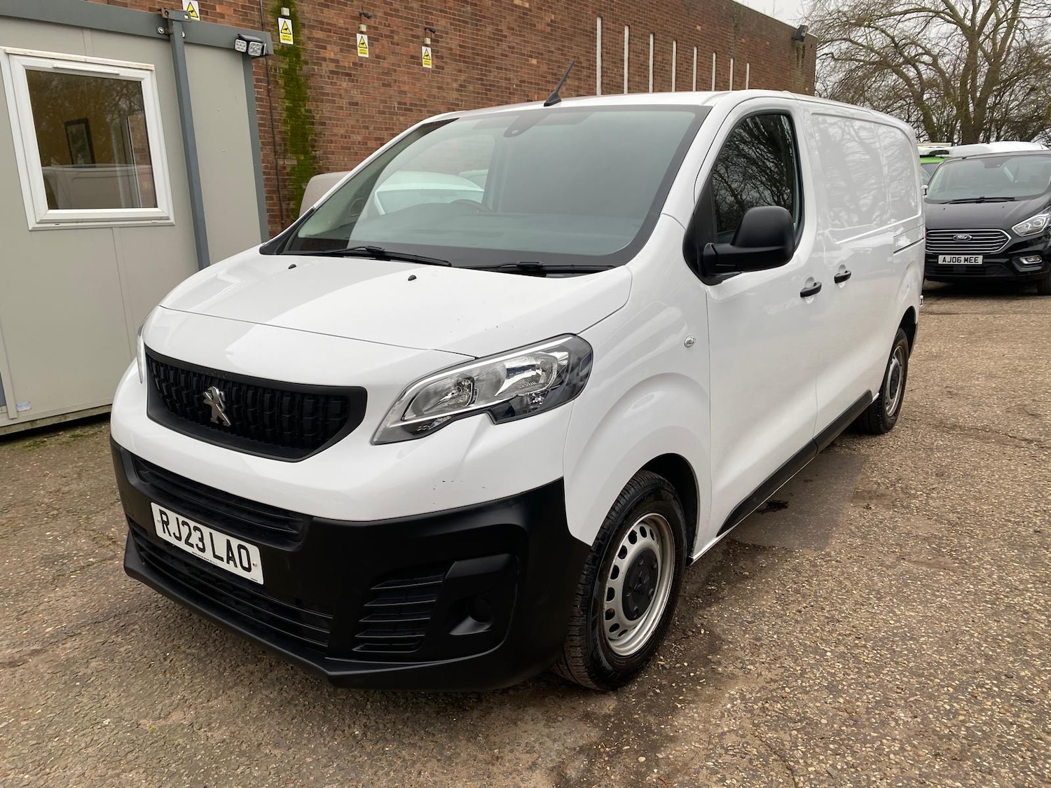 Used Peugeot Expert 2023 for sale - 77077034: Photo 14