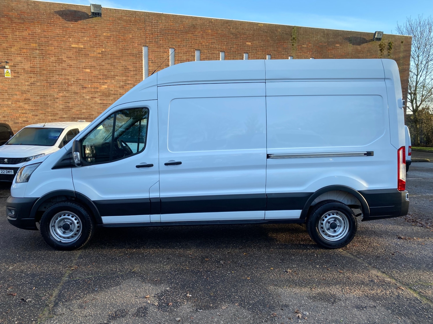 Used Ford Transit 2022 for sale - 76931038: Photo 2
